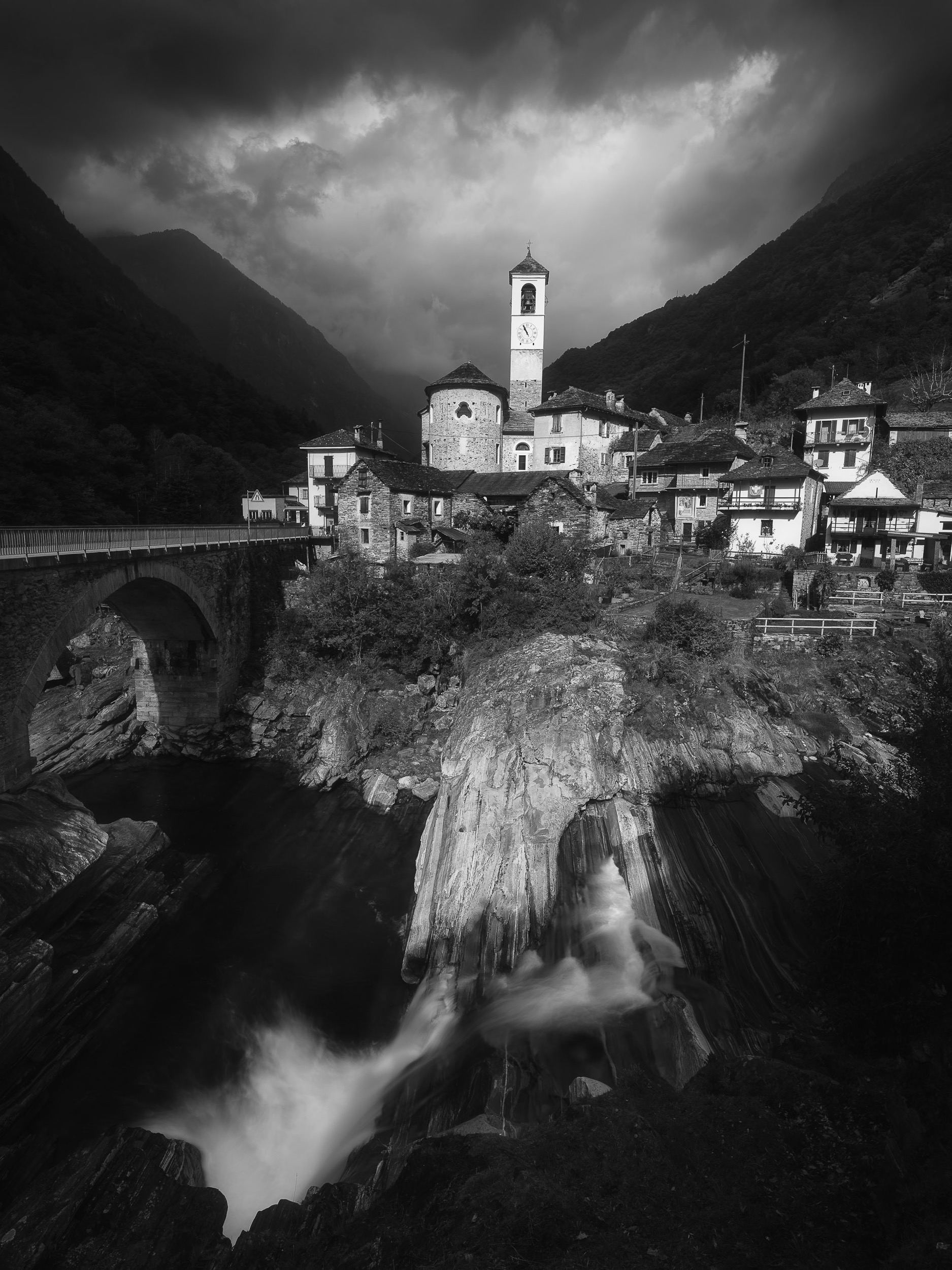 Lavertezzo Mood And Drama