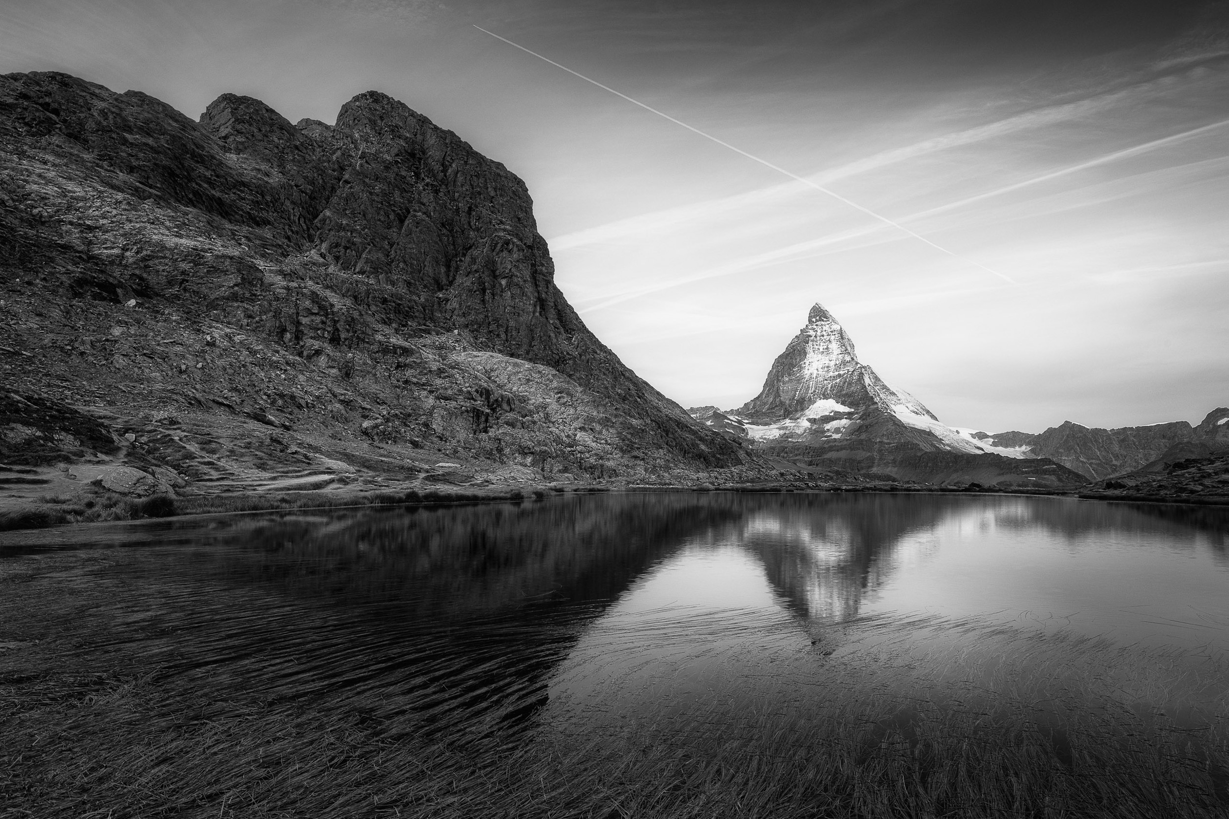 Matterhorn Monochromatic Reflection